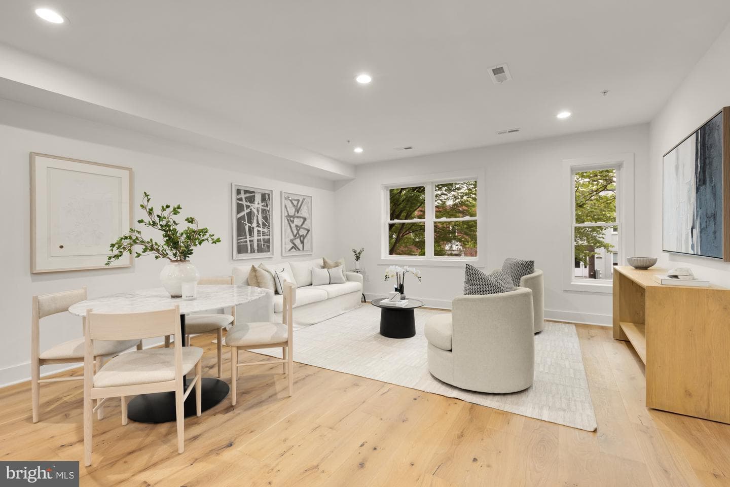 1325 Orren Street NE #d photo 2