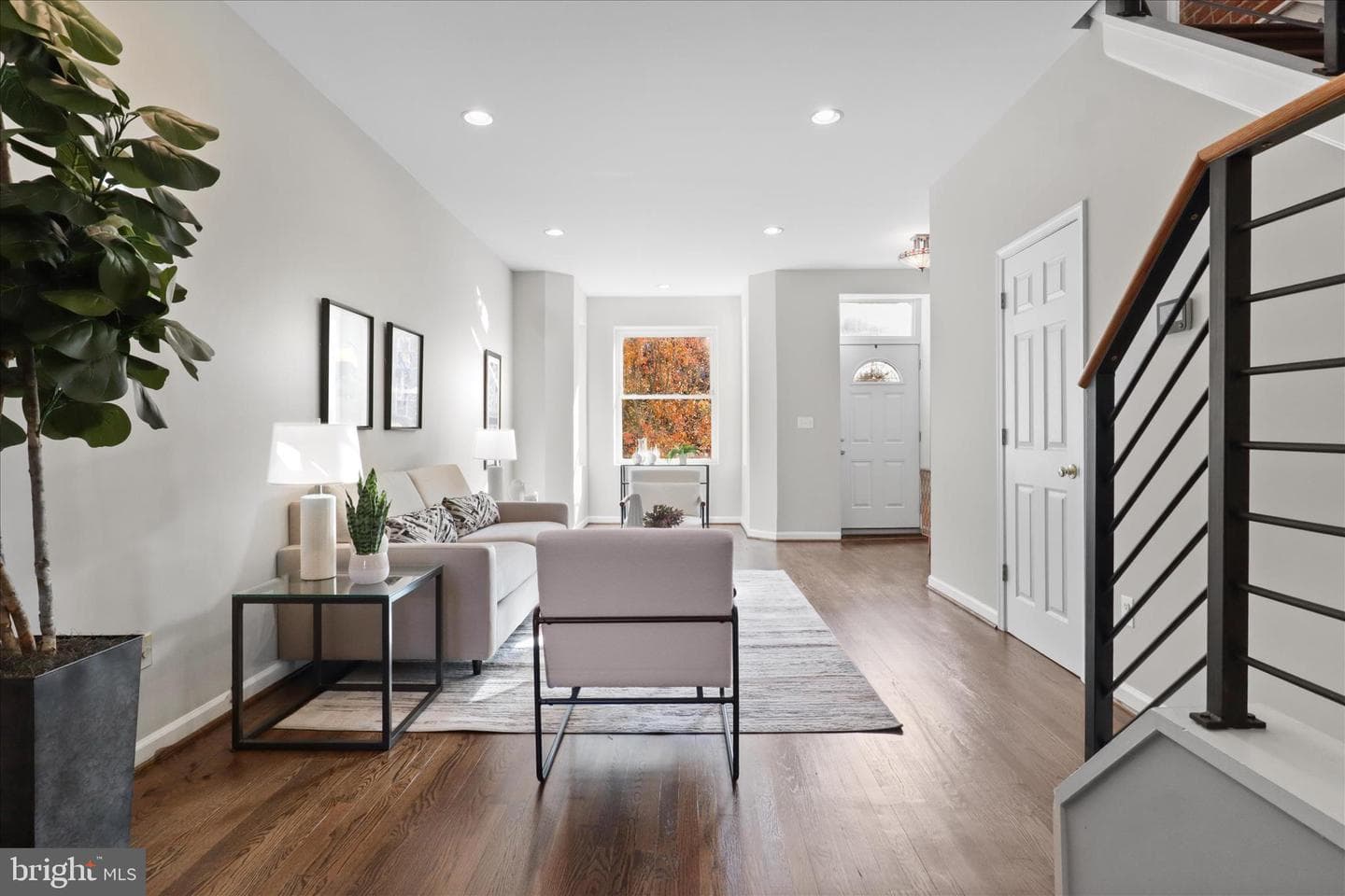 1327 Harvard Street NW photo 8