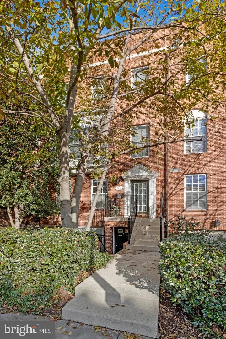 2413 20th Street NW #1 photo 1