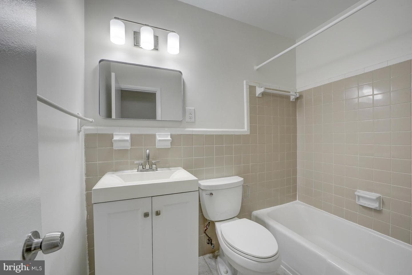 7054 Eastern Avenue NW #304 photo 10