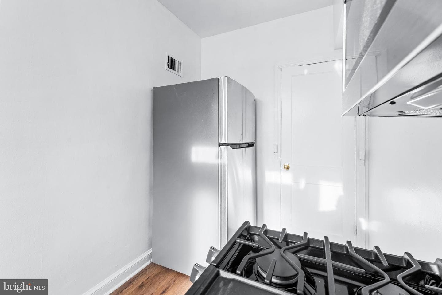 115 36th Street NE photo 9