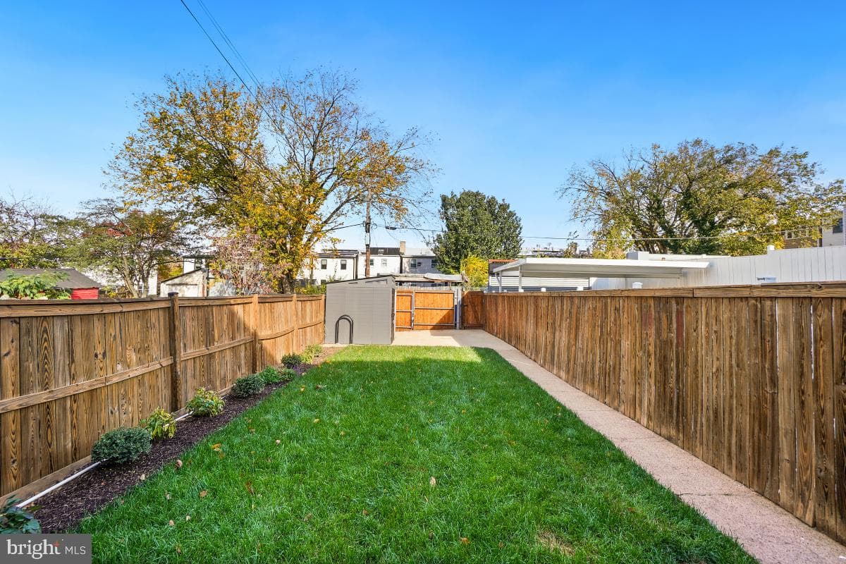 417 Emerson Street NW photo 43