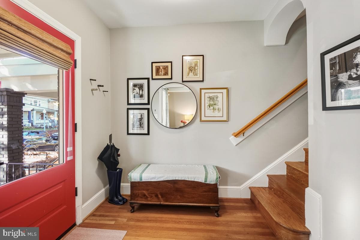 417 Emerson Street NW photo 6