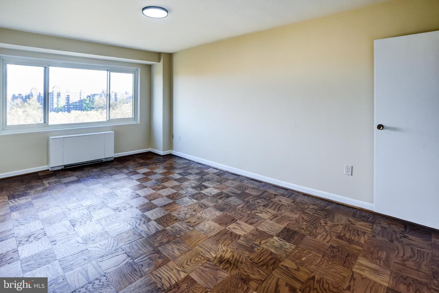 4201 Cathedral Avenue NW #1406e photo 31