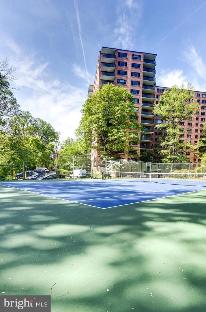 4201 Cathedral Avenue NW #1406e photo 55