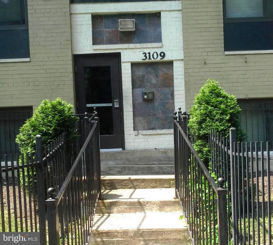 3109 Naylor Road SE #204 photo 10