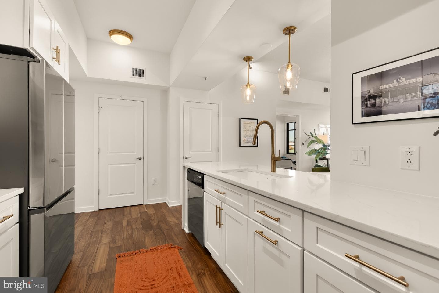 475 K Street NW #1126 photo 11
