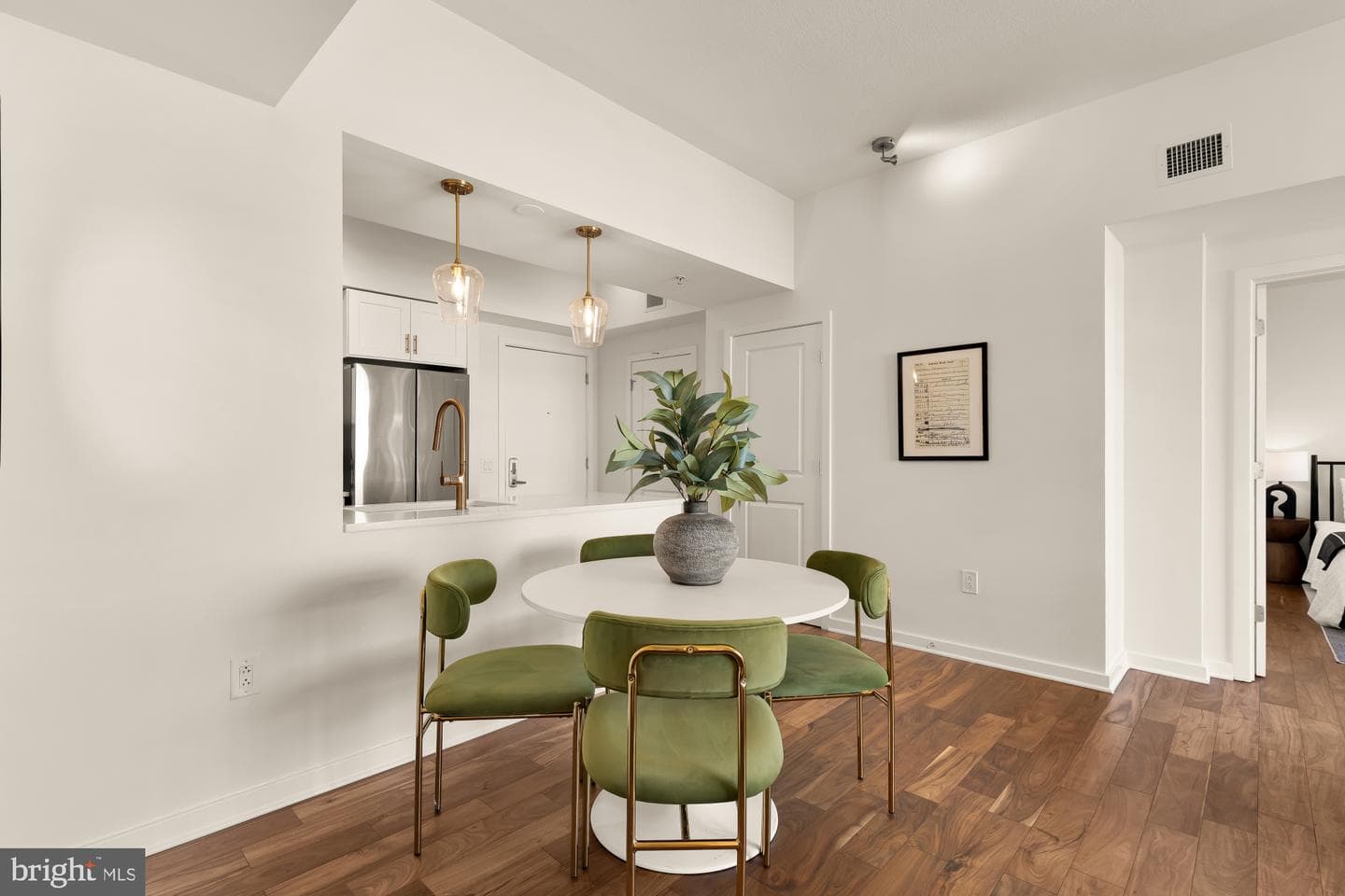 475 K Street NW #1126 photo 15