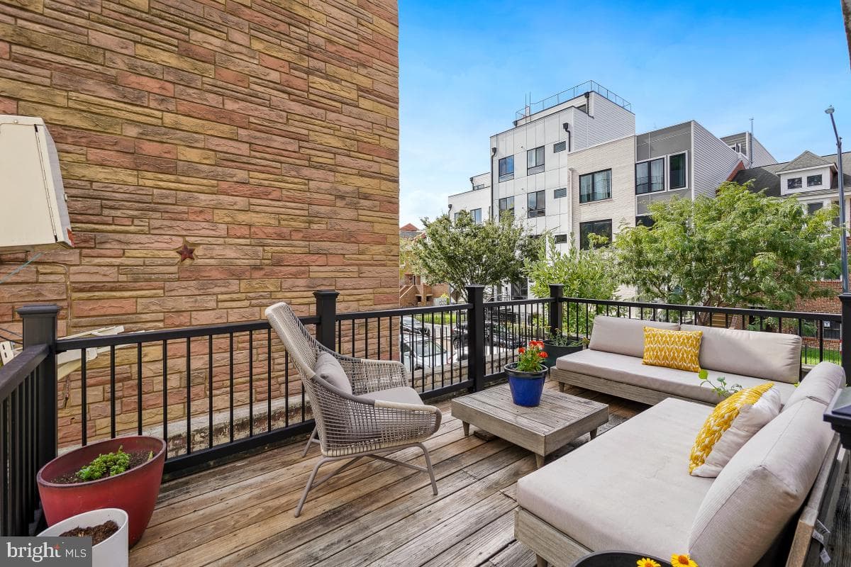 1458 Fairmont Street NW #2 photo 21