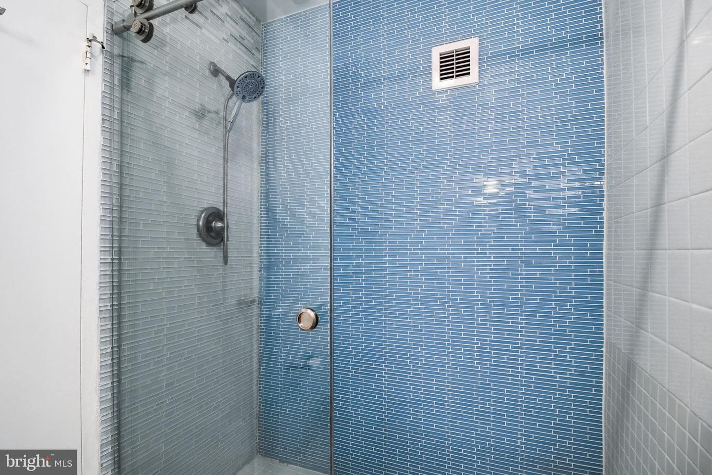 4100 Cathedral Avenue NW #818 photo 9