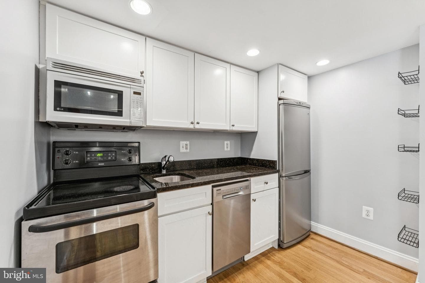 1701 16th Street NW #304 photo 9
