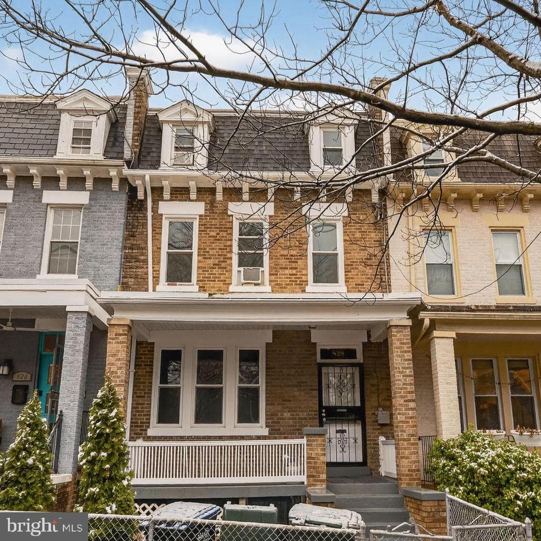 828 Allison Street NW photo 2