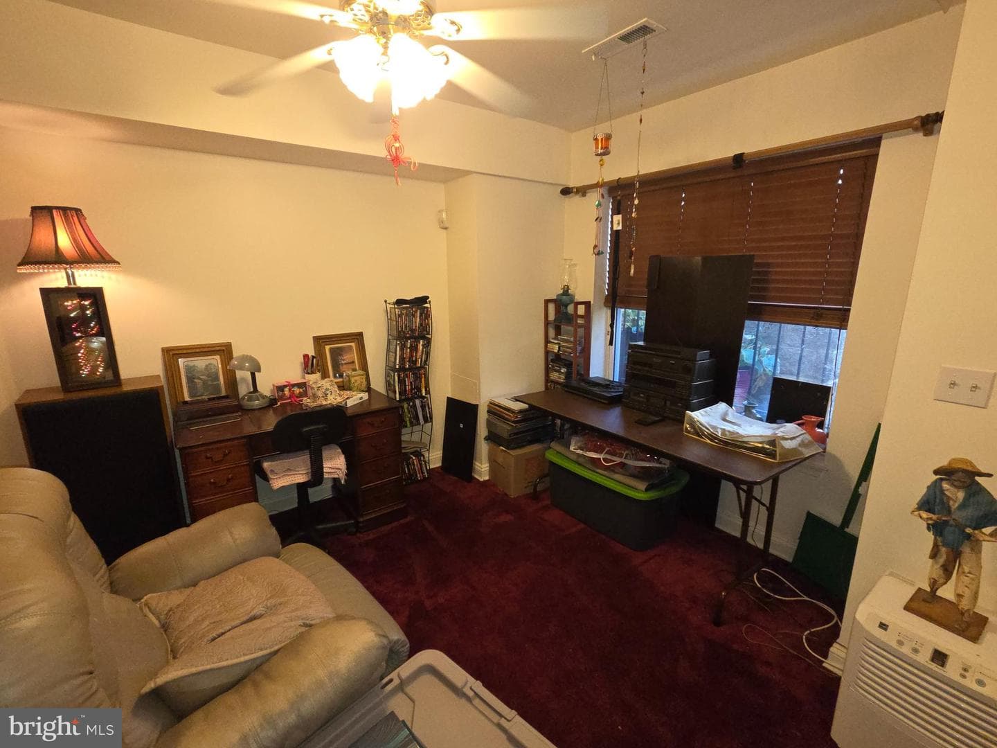 38 Hanover Place NW photo 26