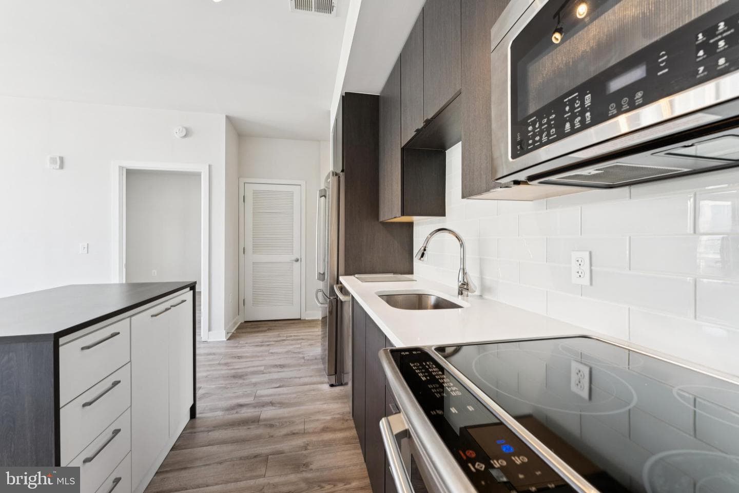 460 New York Avenue NW #1002 photo 10