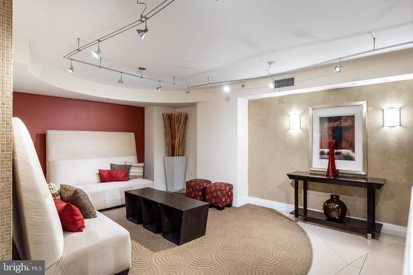 915 E Street NW #103 photo 31