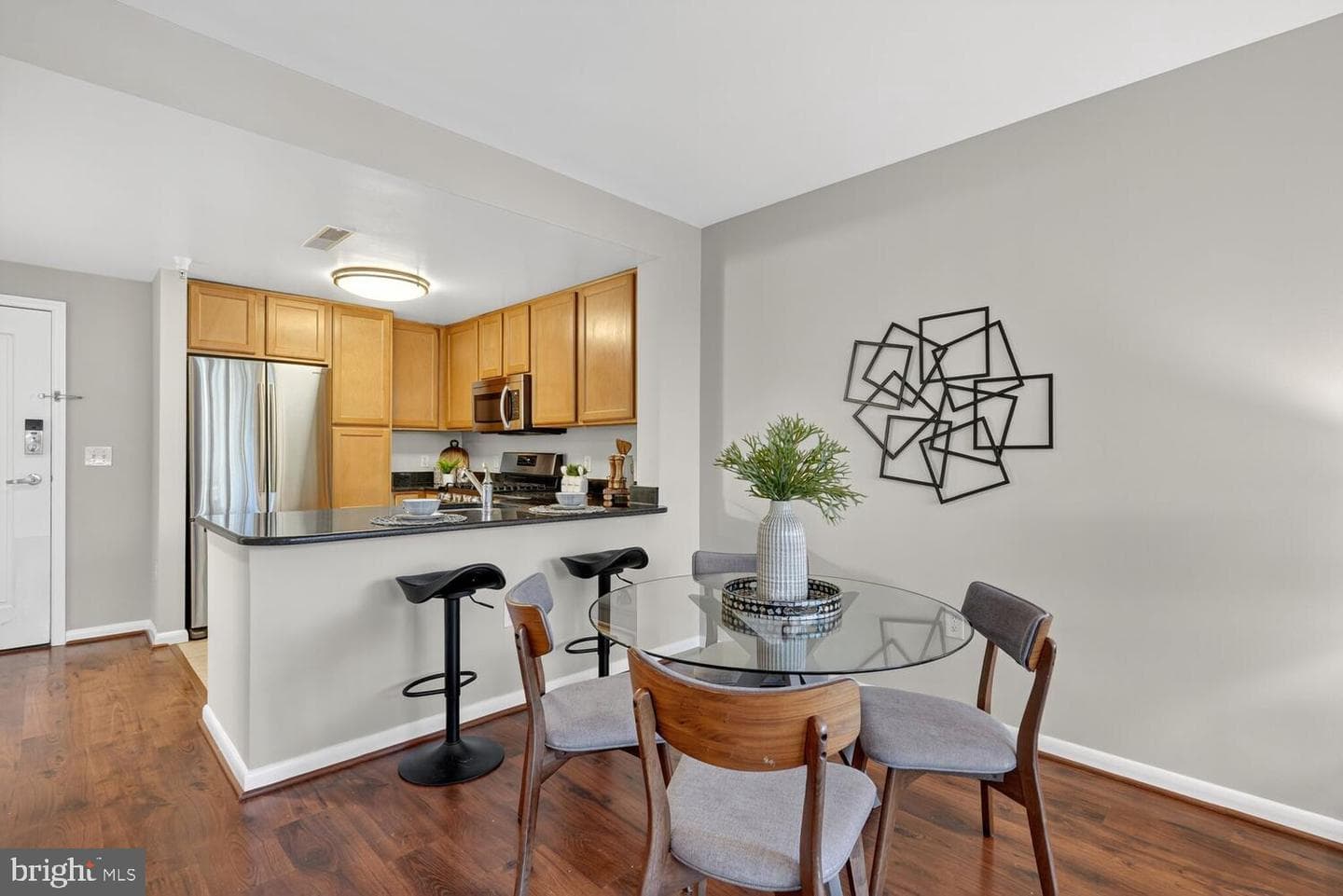 355 I Street SW #121 photo 9