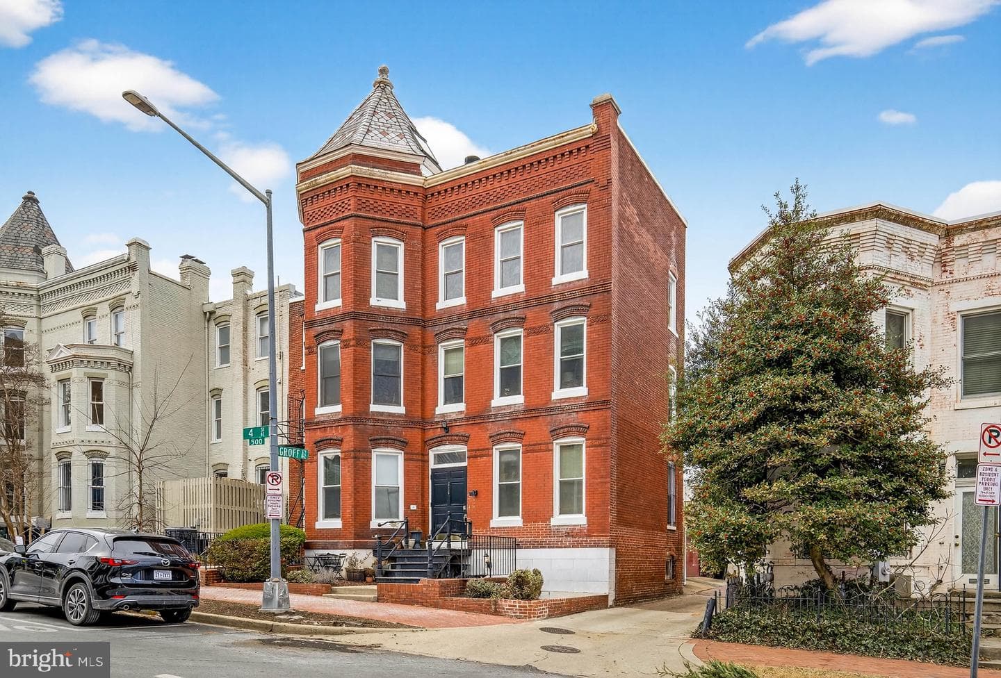 516 4th Street NE #101
