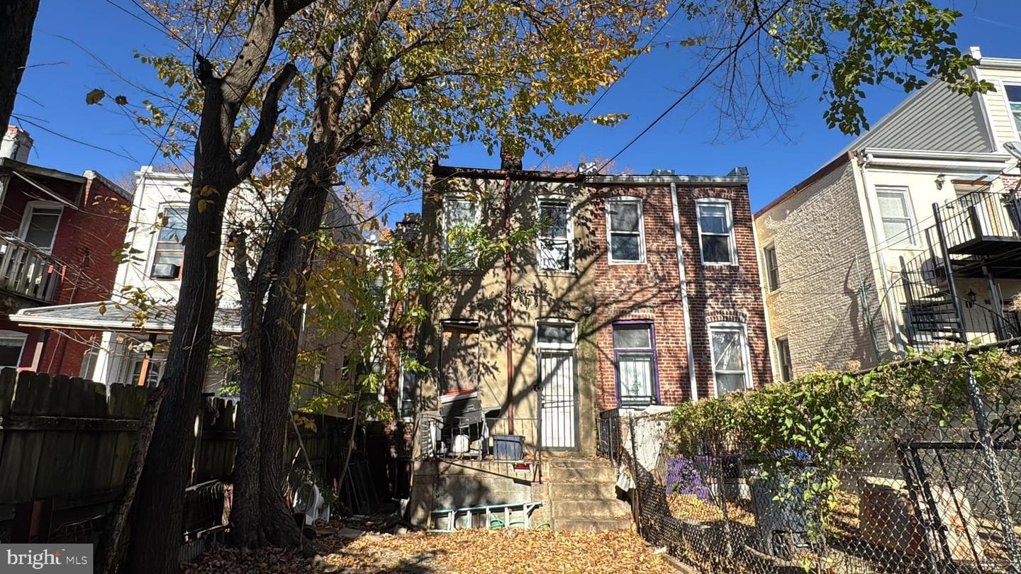 11 Rhode Island Avenue NE photo 6