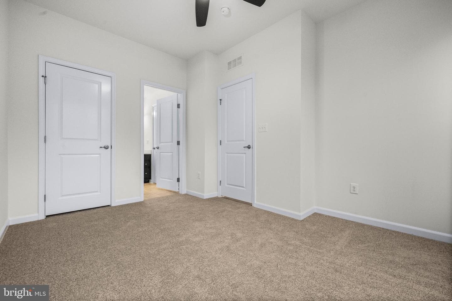 3139 Fort Lincoln Drive NE photo 37