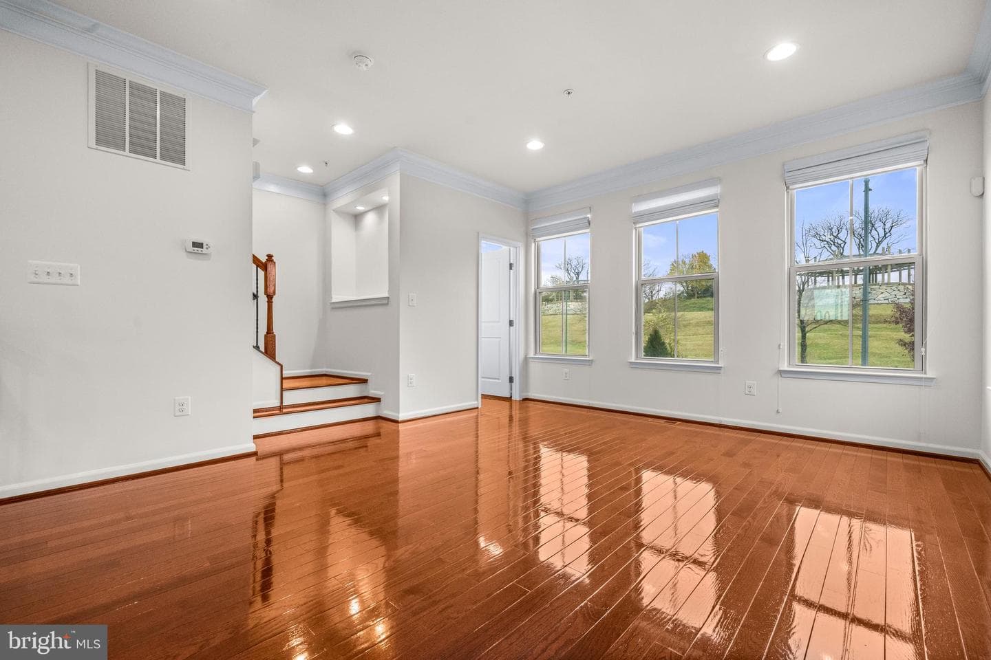 3139 Fort Lincoln Drive NE photo 5