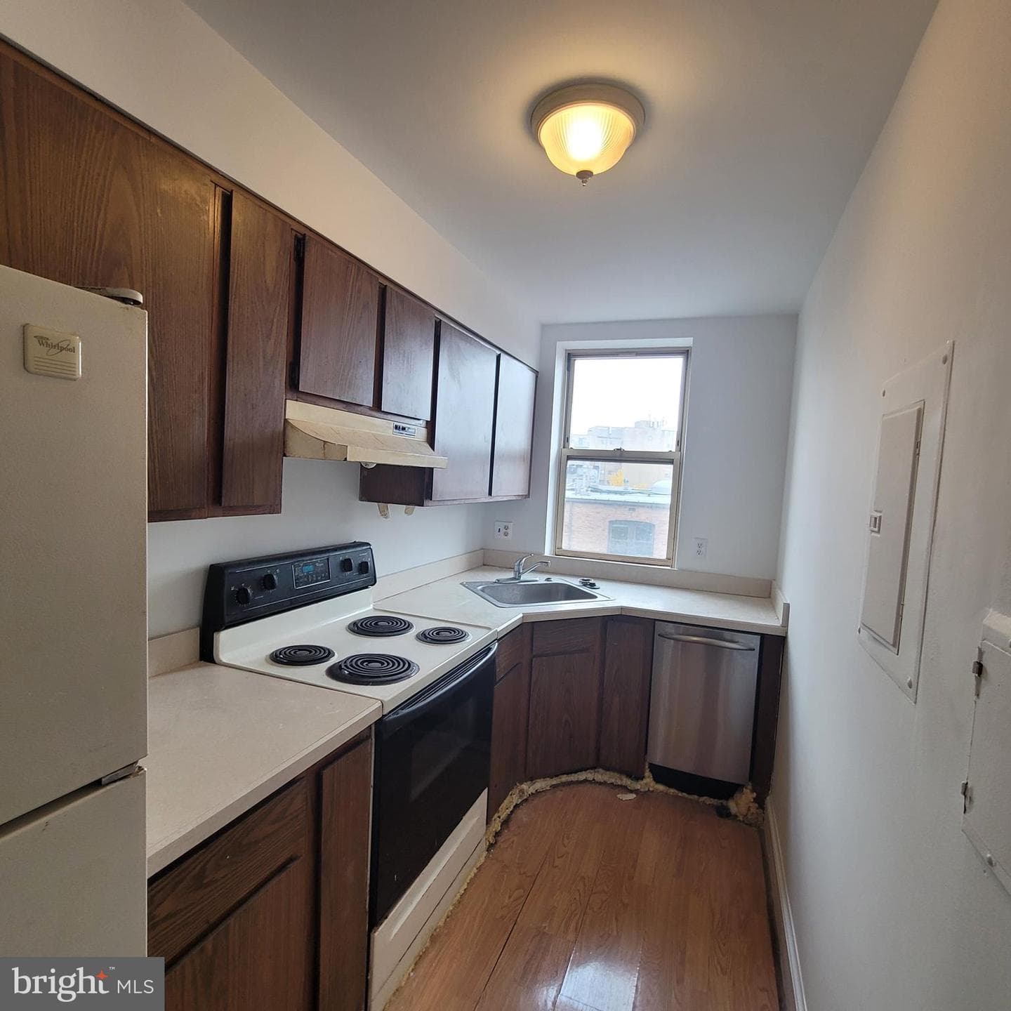1673 Park Road NW #502 photo 9