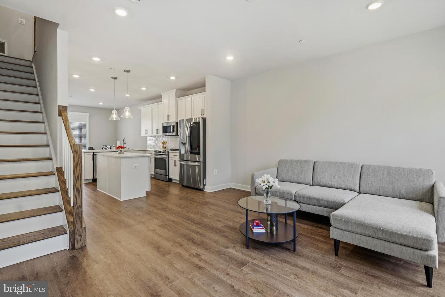 1343 Aspen Street NW photo 11