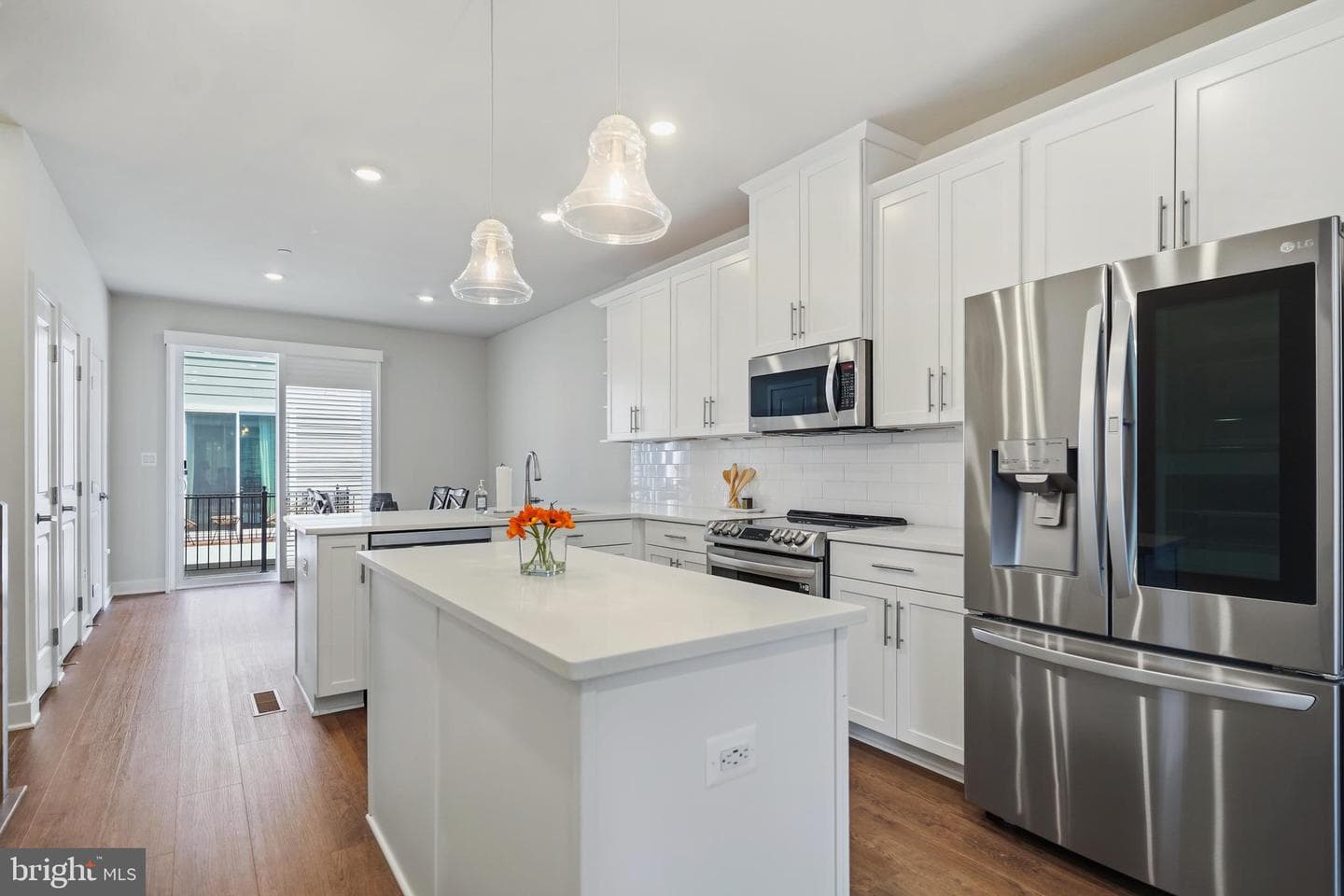 1343 Aspen Street NW photo 5