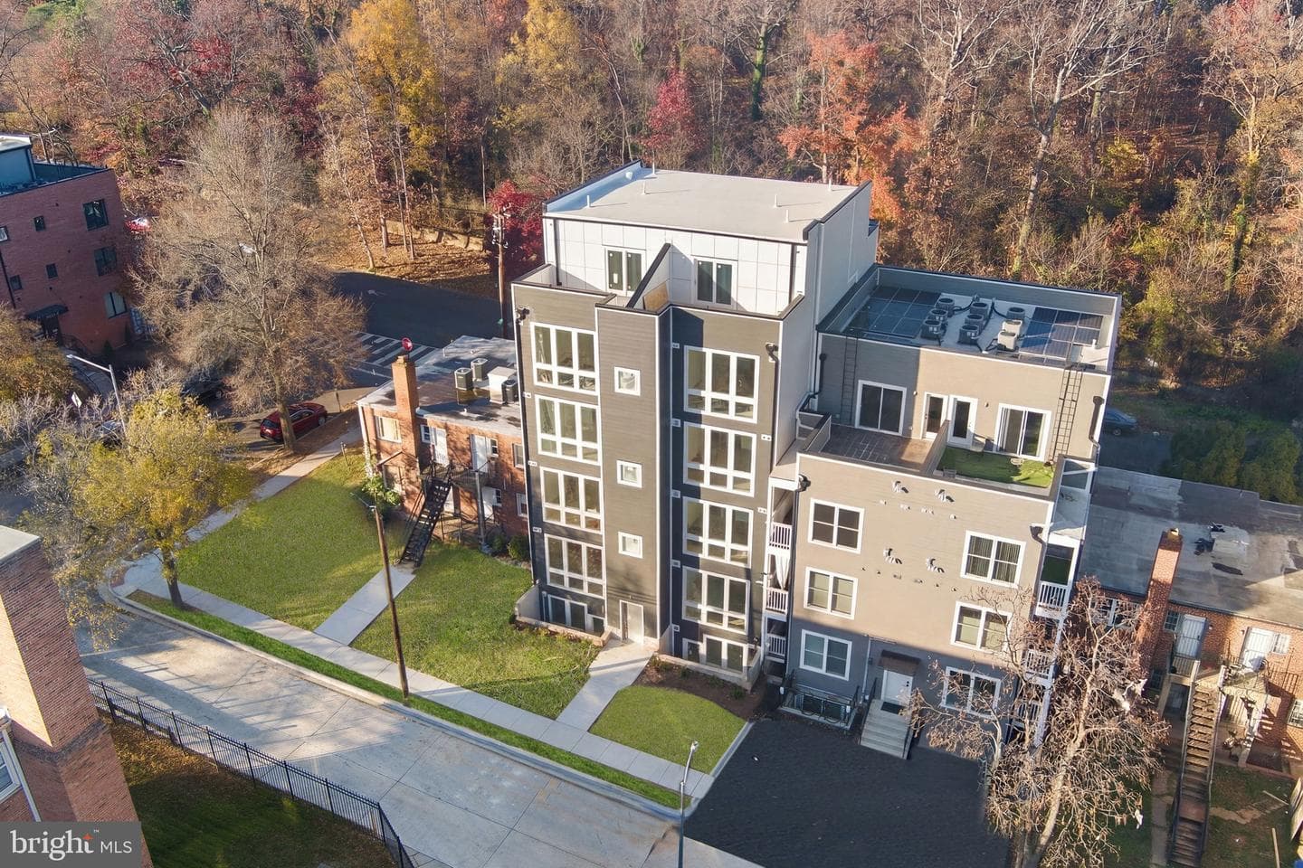 2105 M Street NE #15 photo 3