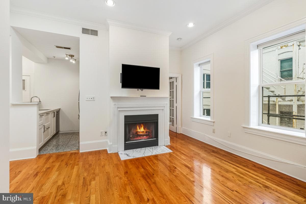 1807 California Street NW #305 photo 13