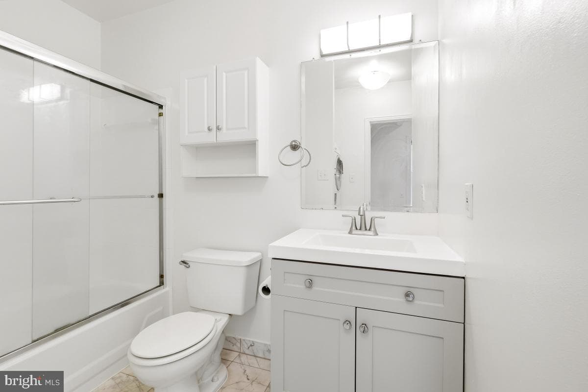 1807 California Street NW #305 photo 24