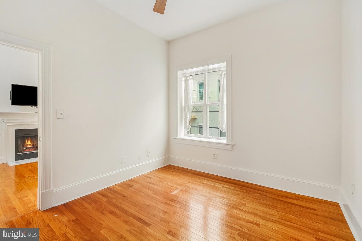 1807 California Street NW #305 photo 27