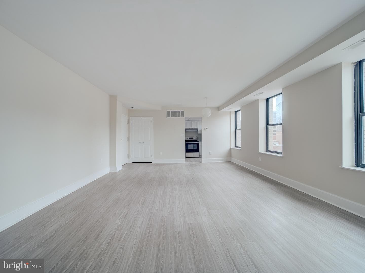 1115 12th Street NW #601 photo 9