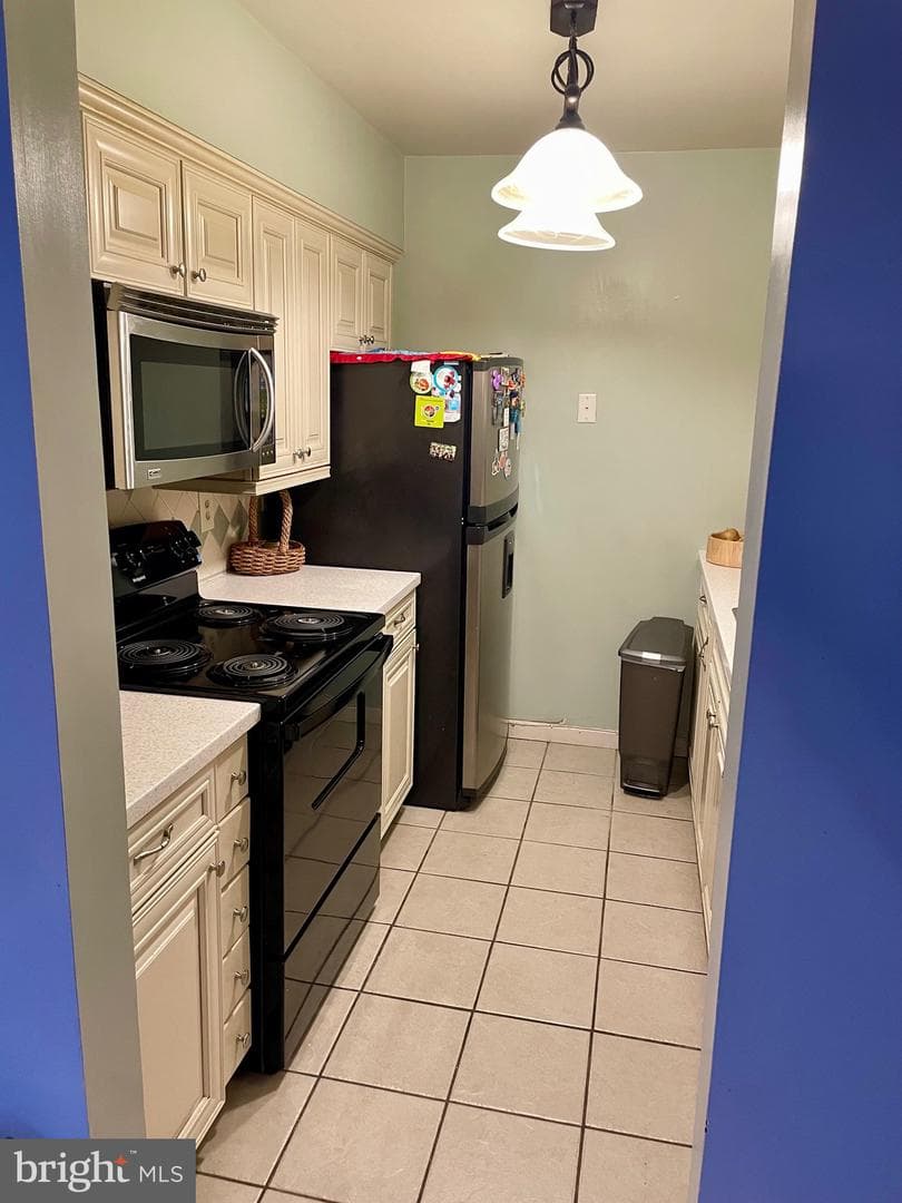 3407 Summit Court NE #3407 photo 12