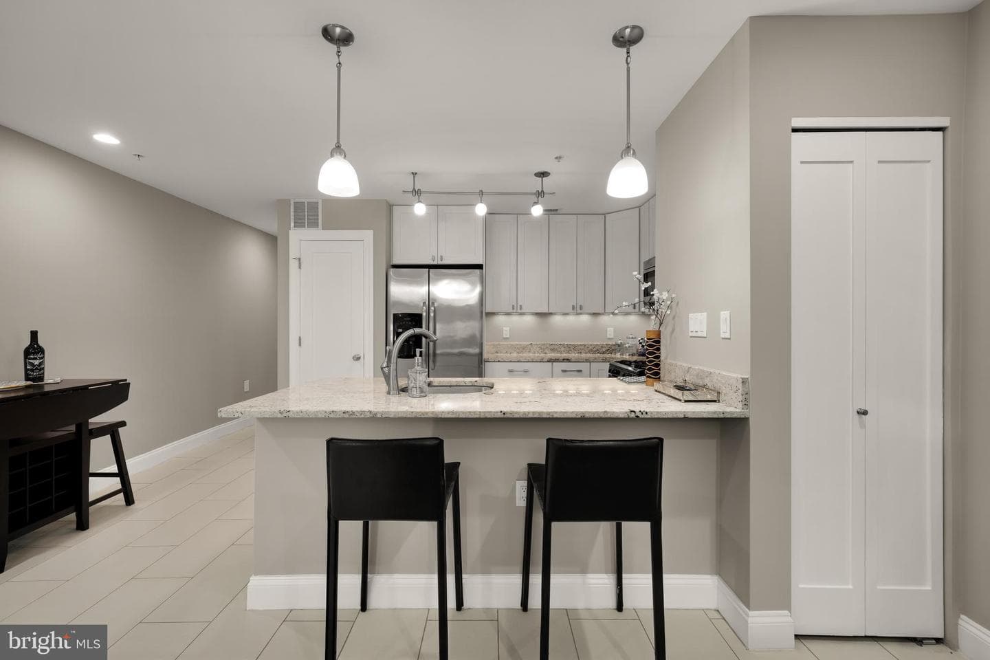 1135 6th Street NW #1 photo 11
