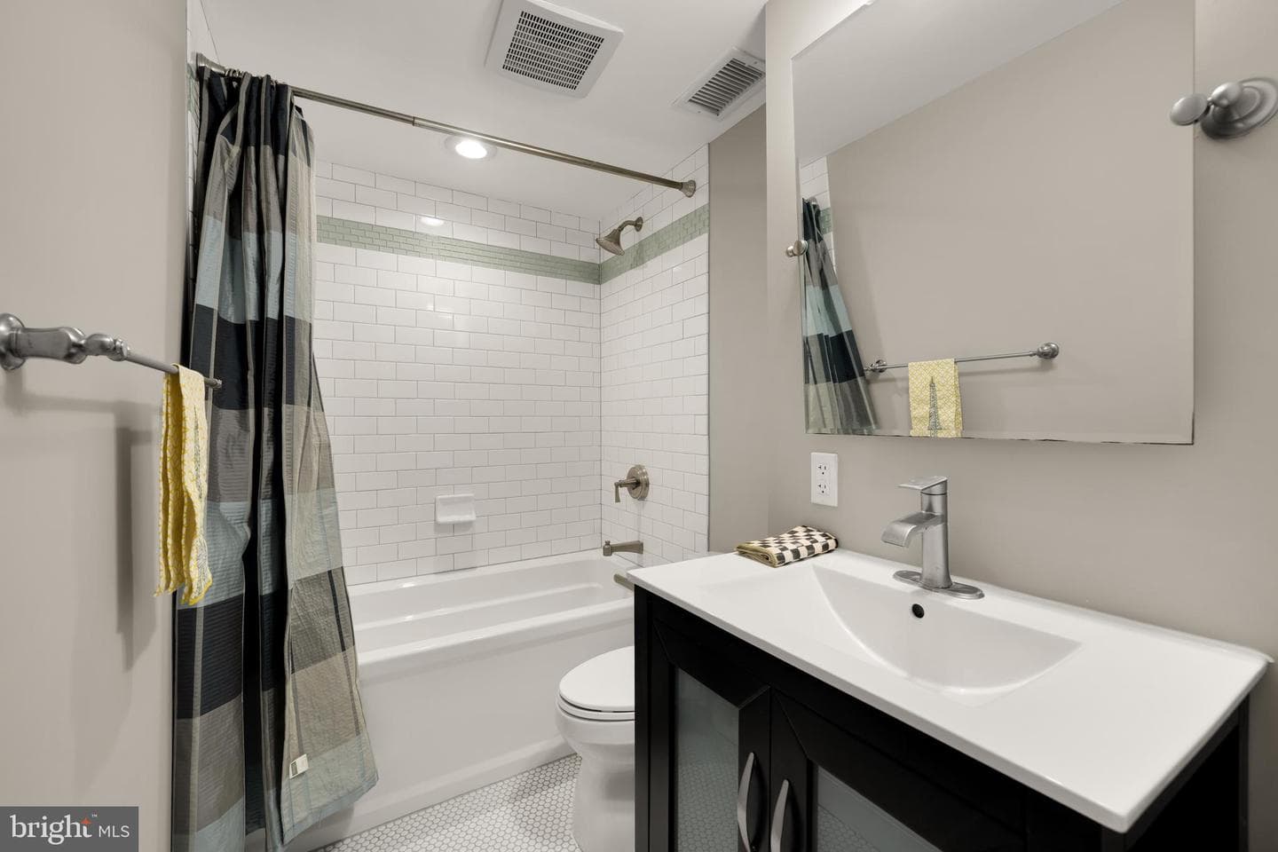 1135 6th Street NW #1 photo 24