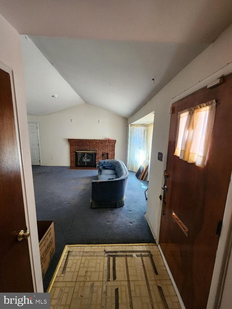 1108 Chaplin Street SE photo 5