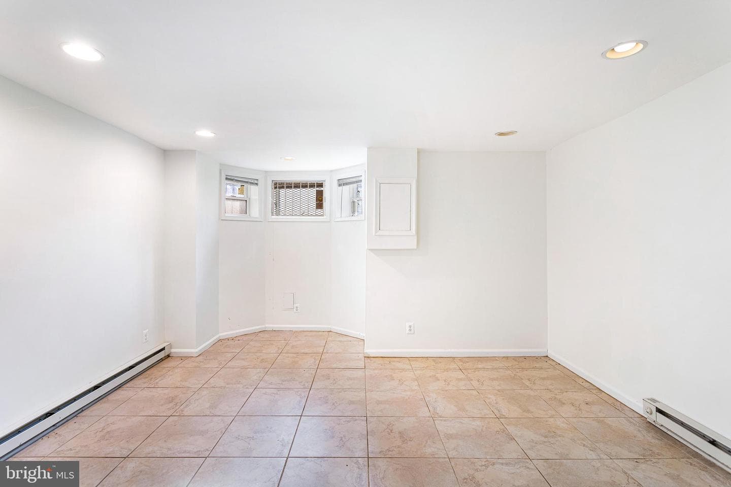 314 K Street NE photo 35
