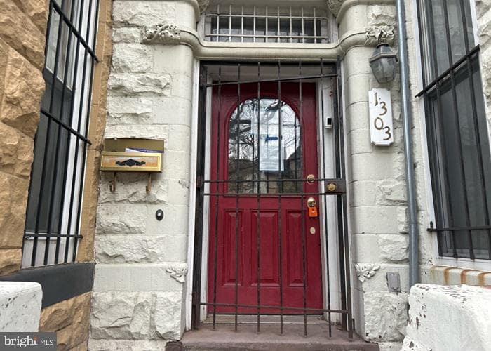 1303 Euclid Street NW photo 5