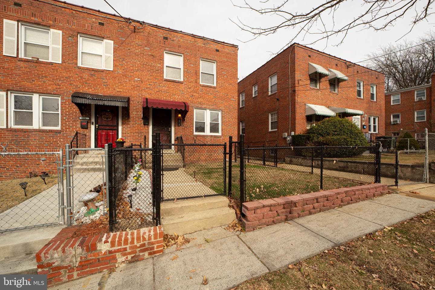 1808 Morris Road SE photo 3