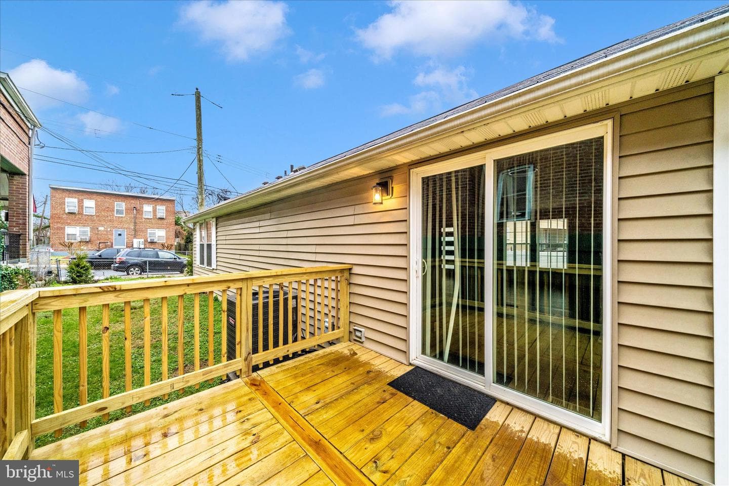 1015 48th Place NE photo 39