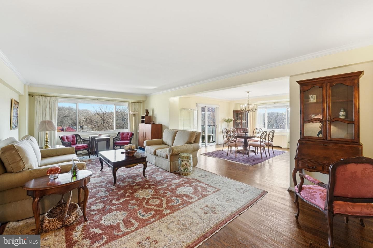 4201 Cathedral Avenue NW #905e photo 8