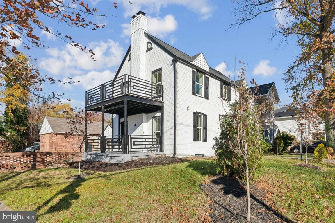 1400 Franklin Street NE photo 4