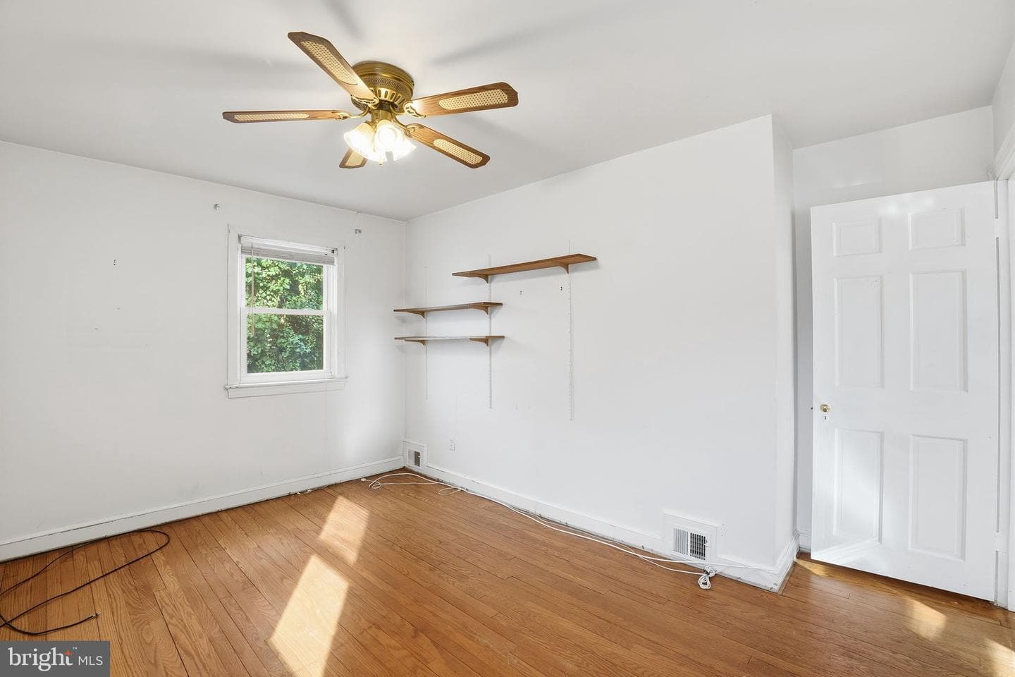 6758 Eastern Avenue NW photo 16