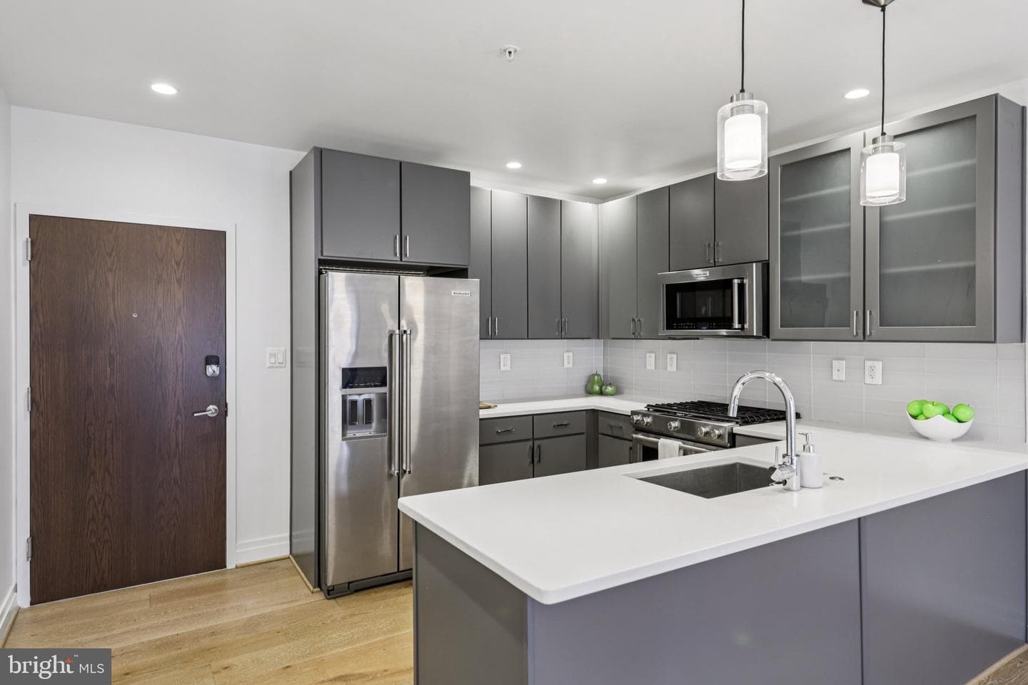 301 H Street NE #201 photo 6