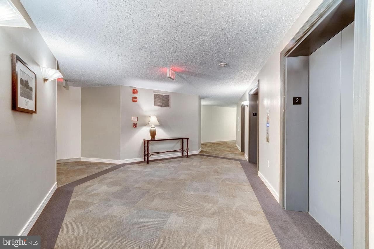 2320 Wisconsin Avenue NW #206 photo 18