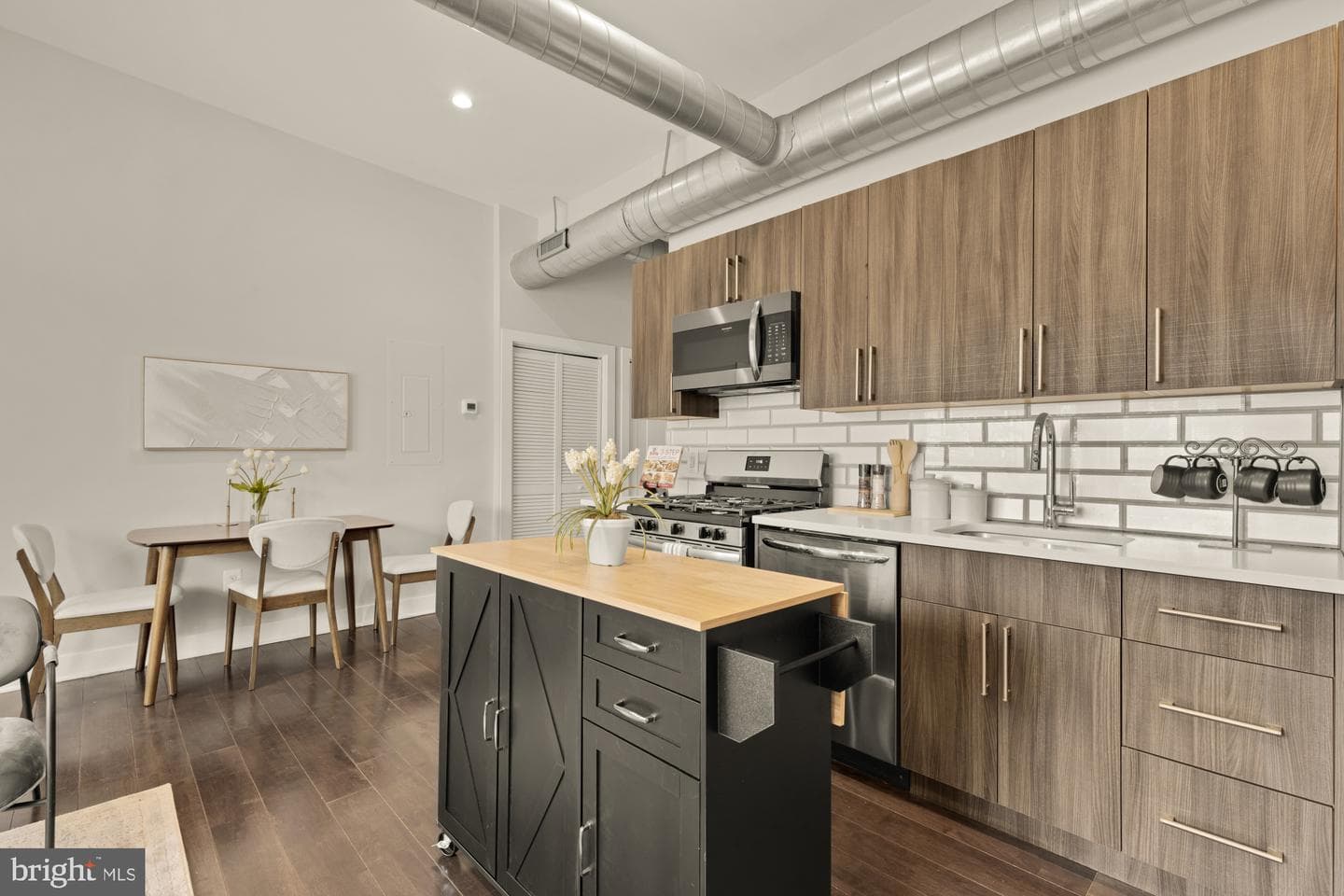 1605 F Street NE #4 photo 11