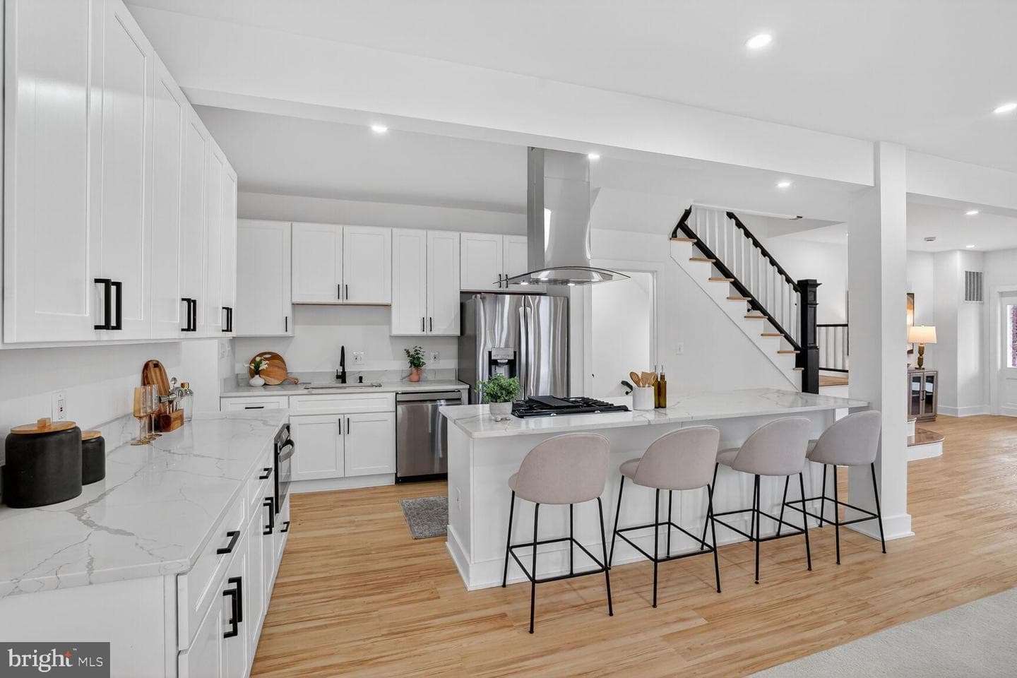 4629 9th Street NW photo 10