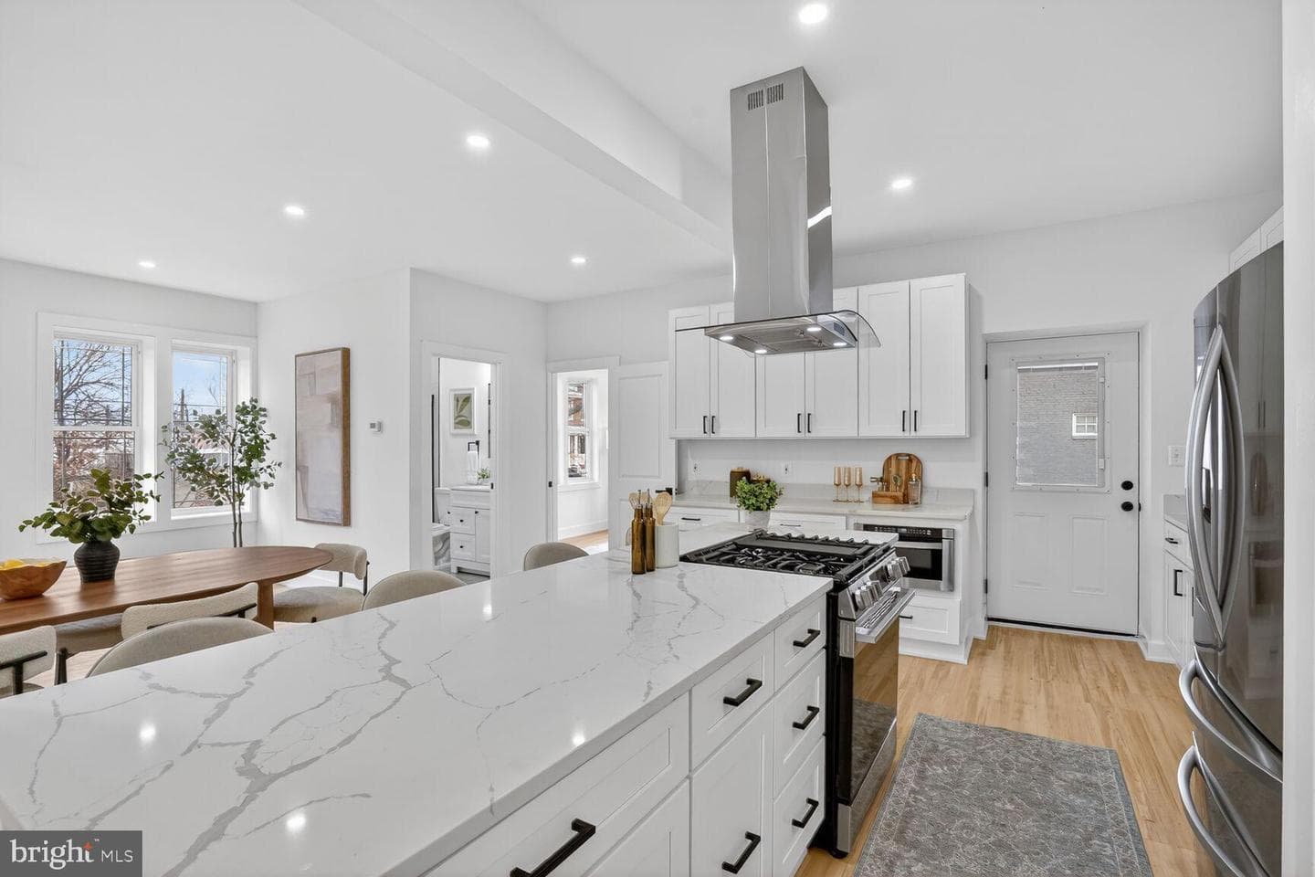 4629 9th Street NW photo 11