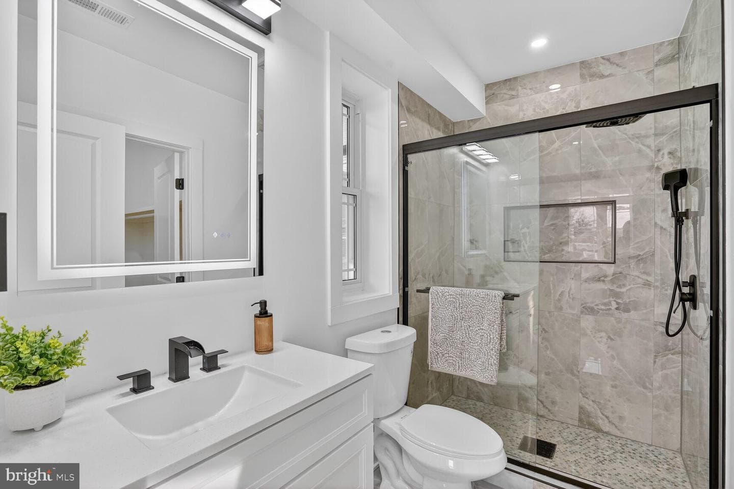 4629 9th Street NW photo 30