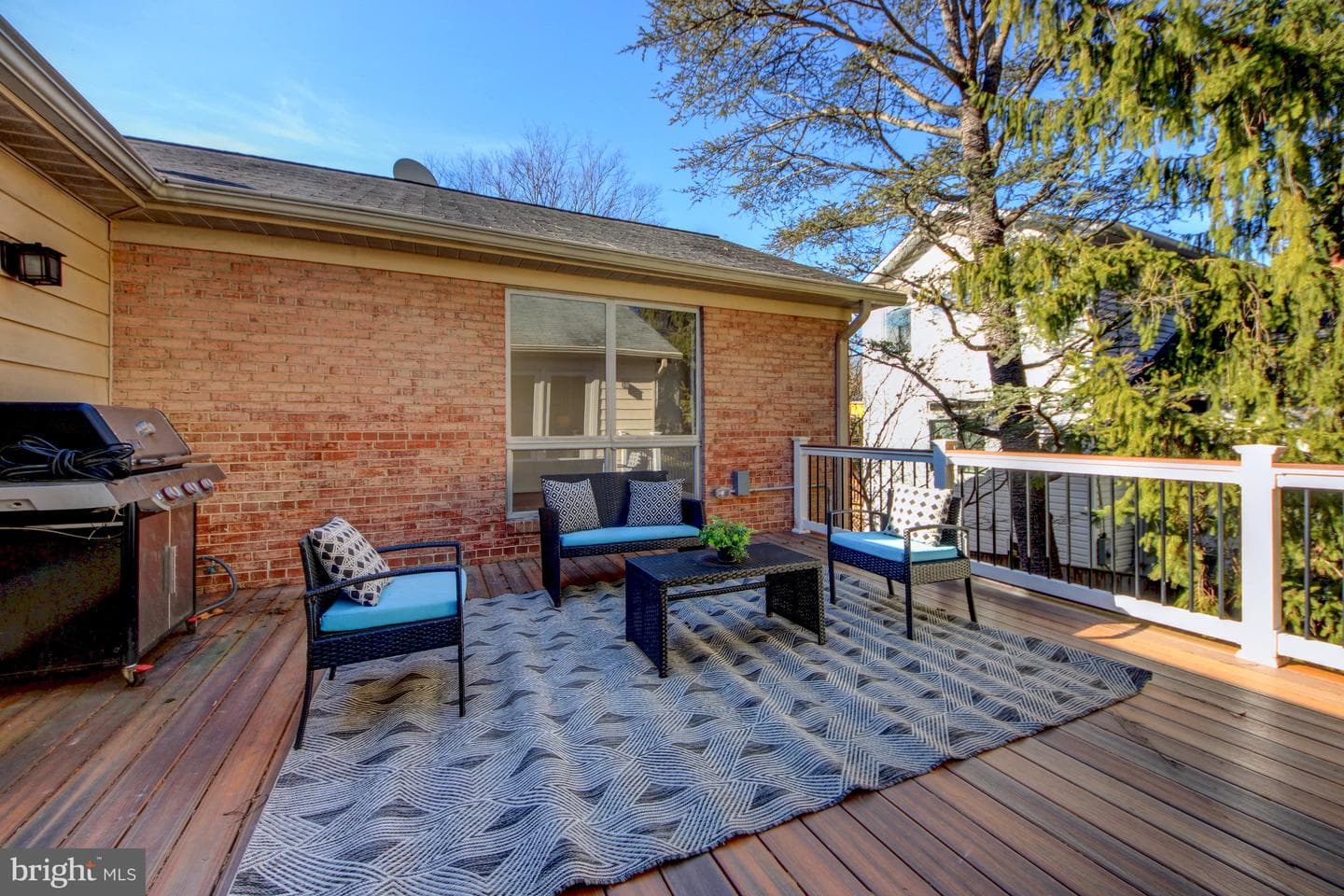 5814 Macarthur Boulevard NW photo 7